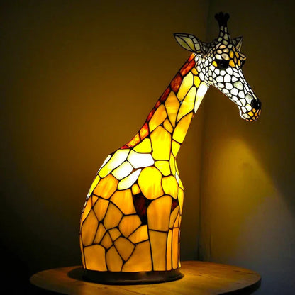 Lampa dekoracyjna do wnętrz z oświetleniem LED i nowoczesną konstrukcją