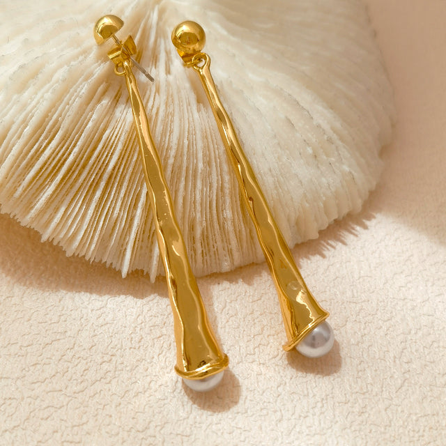 Longues boucles d’oreilles pendantes en forme de goutte