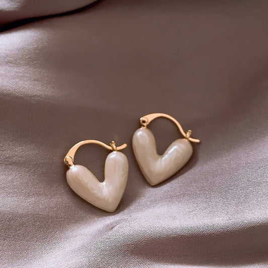 Boucles d’oreilles cœur avec pierres synthétiques