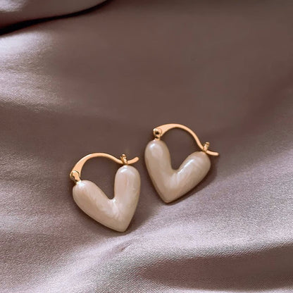 Boucles d’oreilles cœur avec pierres synthétiques