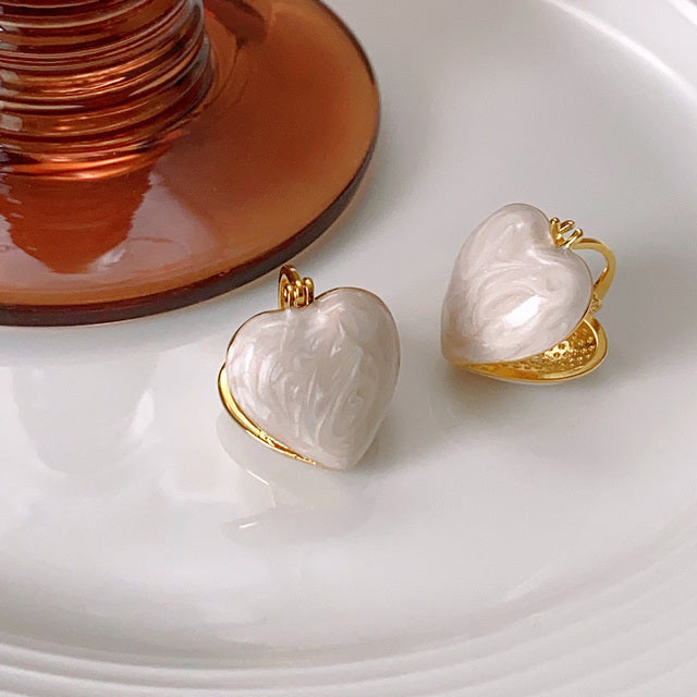 Boucles d’oreilles cœur avec pierres synthétiques
