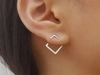 Boucles d’oreilles géométriques argentées