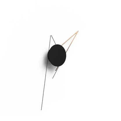 Wall clock with a silent mechanism