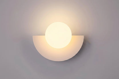 Kinkiet ścienny LED G9 półokrągły metalowy do oświetlenia wnętrz 3–5 m²