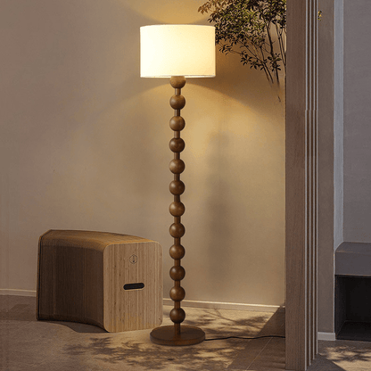 Lampa podłogowa w stylu Japandi z drewnianą konstrukcją i gwintem E27