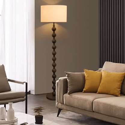 Lampa podłogowa w stylu Japandi z drewnianą konstrukcją i gwintem E27