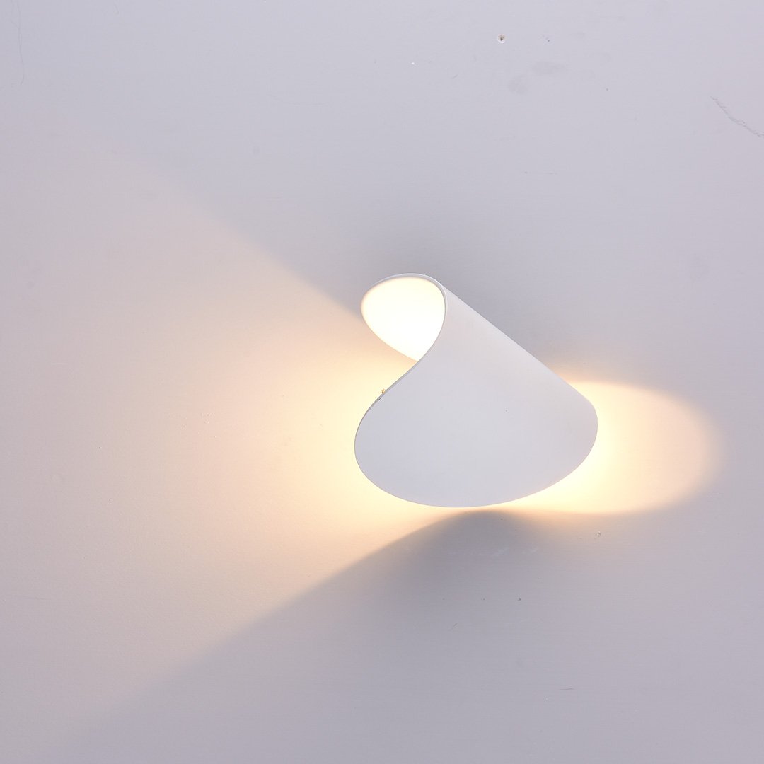 Kinkiet LED spiralny