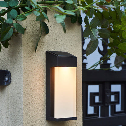 Solární nástěnné LED svítidlo