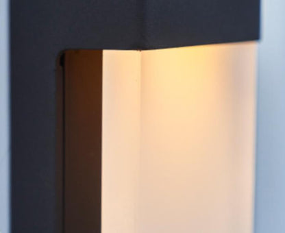 Solární nástěnné LED svítidlo