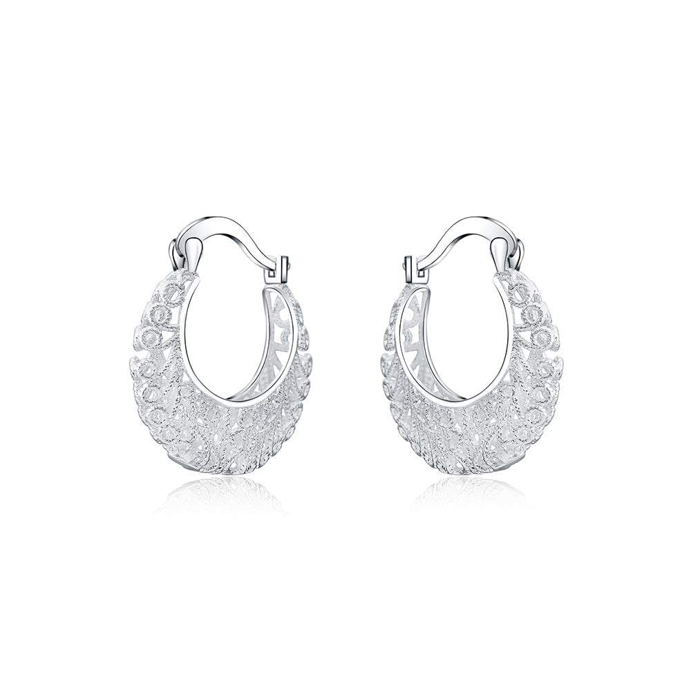 Boucles d’oreilles créoles à motif floral