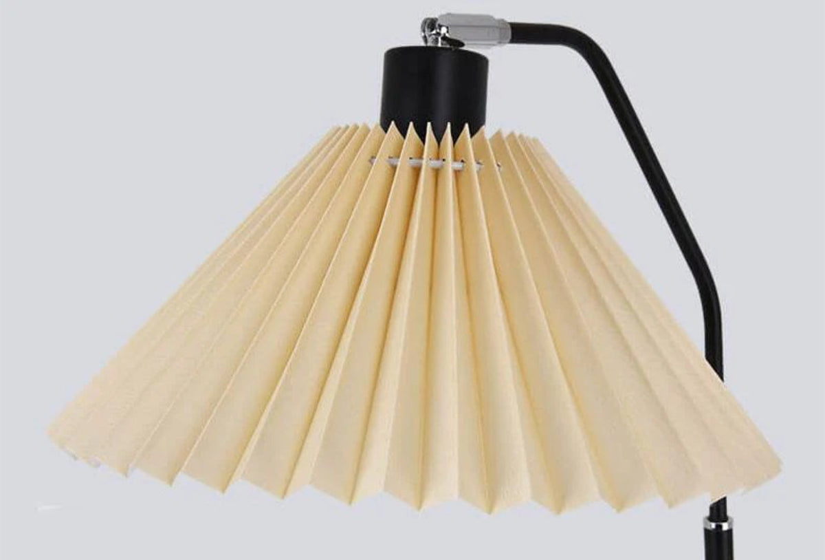 Pleated floor lamp