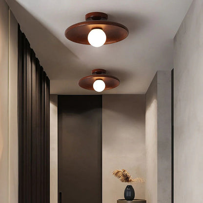Round wooden ceiling lamp
