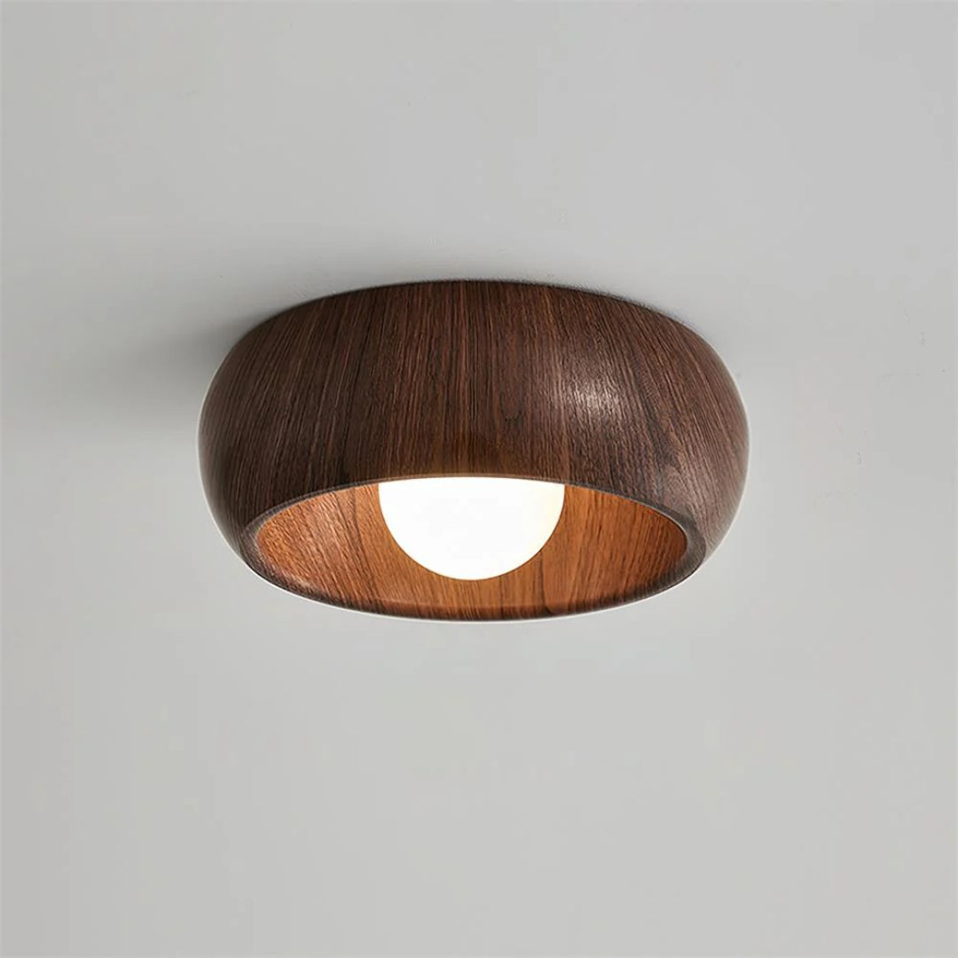 Round wood-effect ceiling lamp