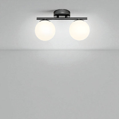 Stropní lampa se skleněnými koulemi