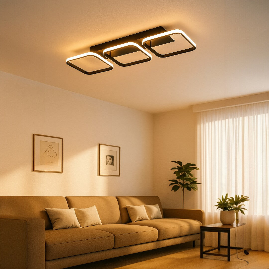 Stropní LED lampa se třemi stínidly