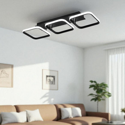 Stropní LED lampa se třemi stínidly