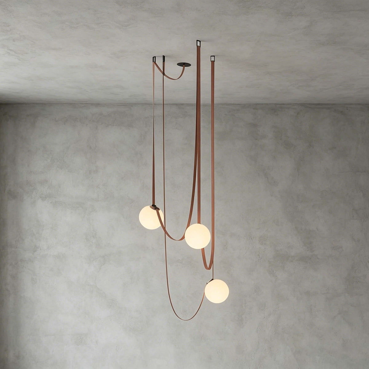 Stropní lampa s kulovitými stínidly