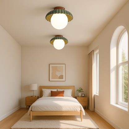 Lampa sufitowa z kloszem muszlowym