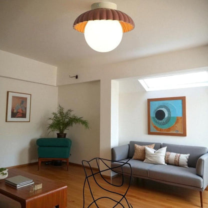 Lampa sufitowa z kloszem muszlowym
