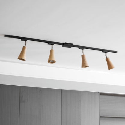 Lampa szynowa z drewnianymi kloszami