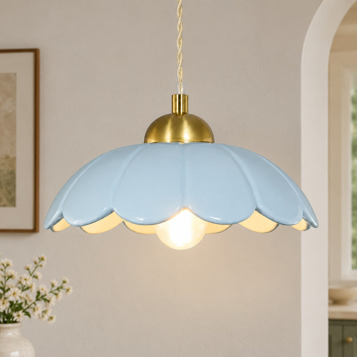 Ceramic flower pendant lamp
