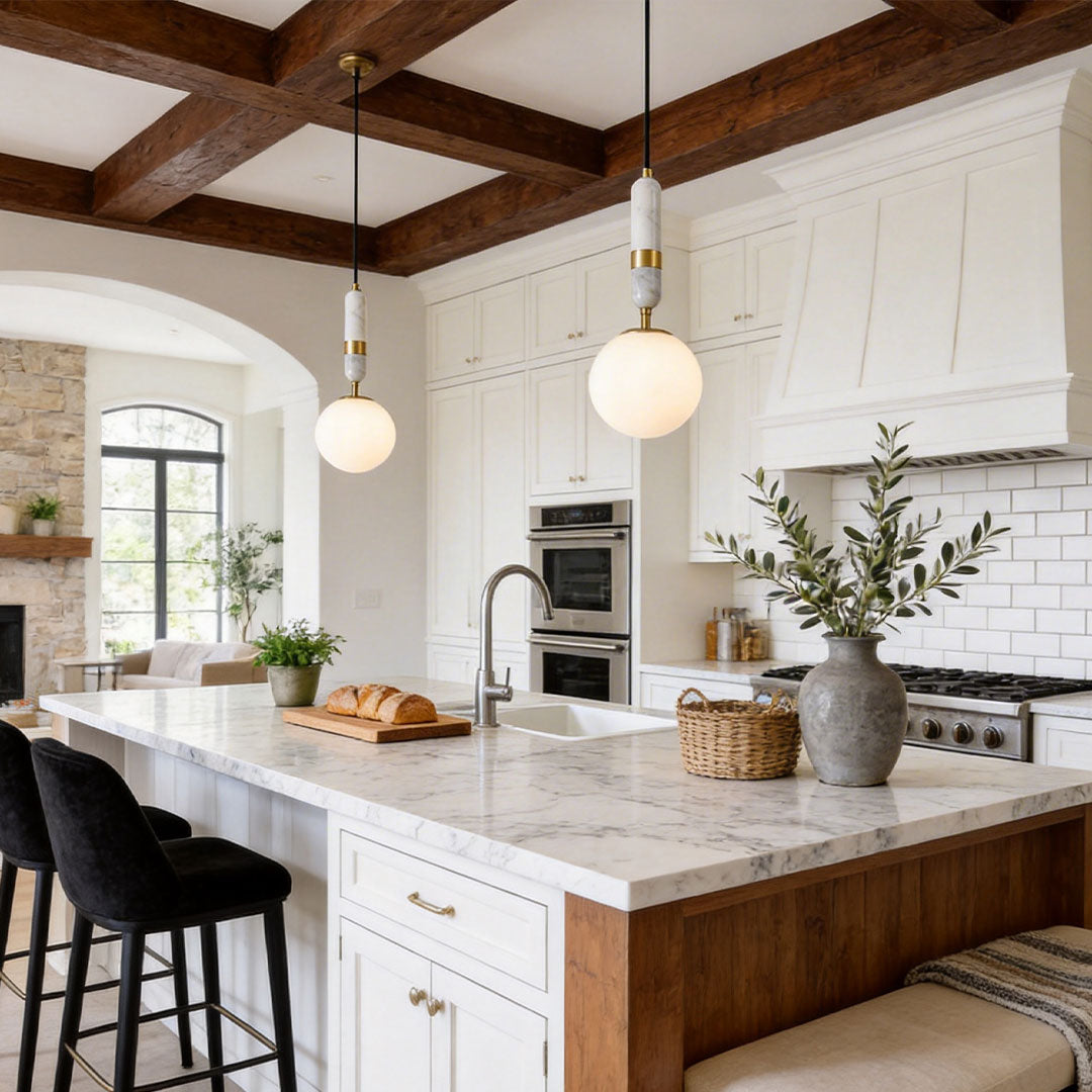 Globe pendant lamp