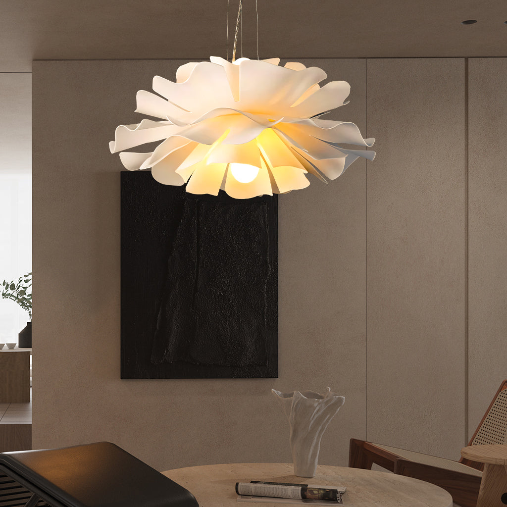 Lotus flower pendant lamp