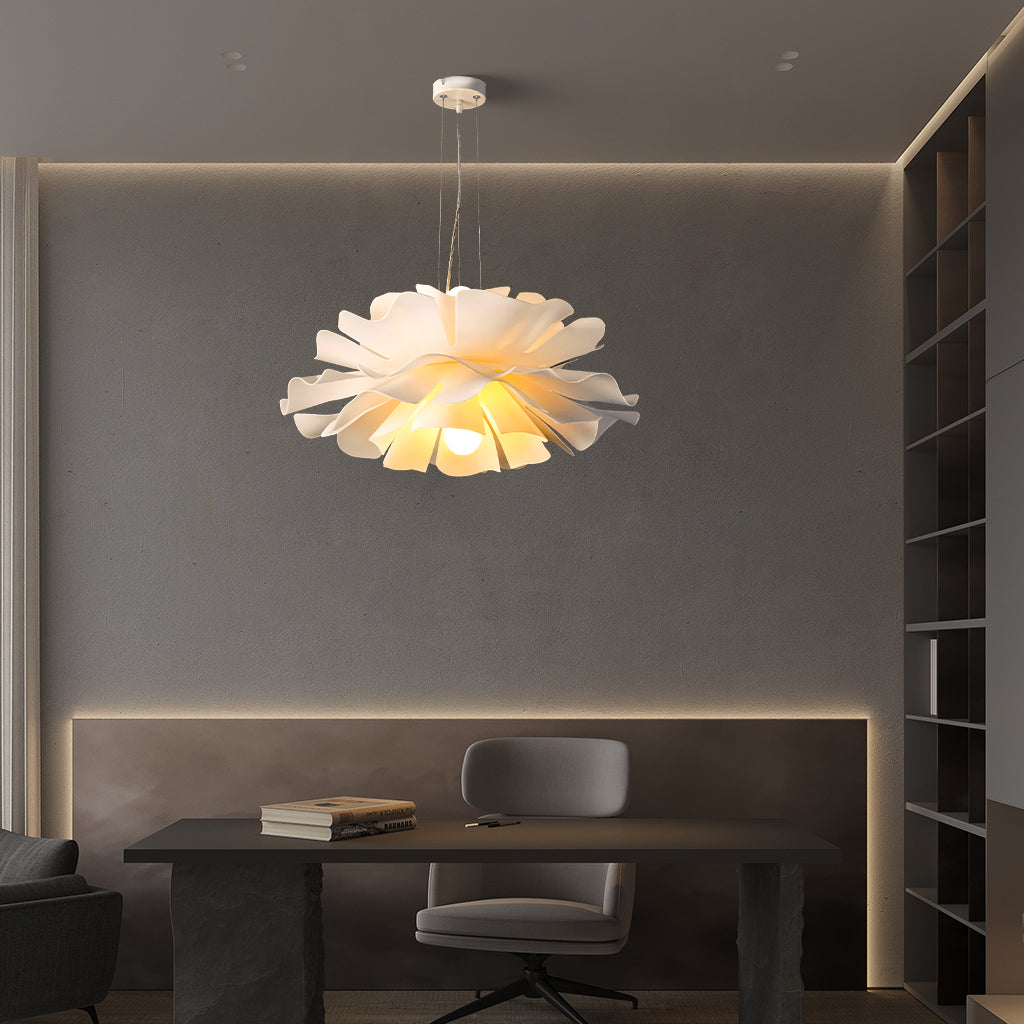 Lotus flower pendant lamp