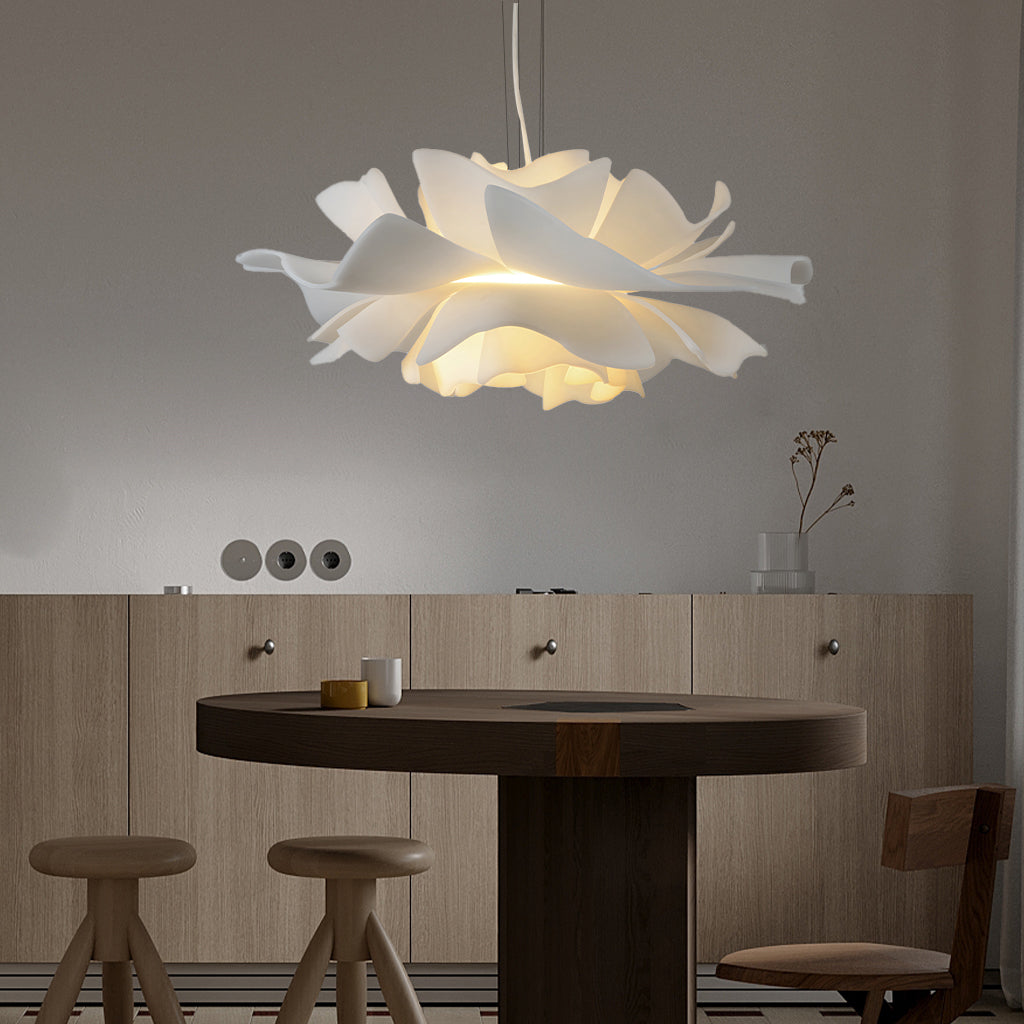 Lotus flower pendant lamp