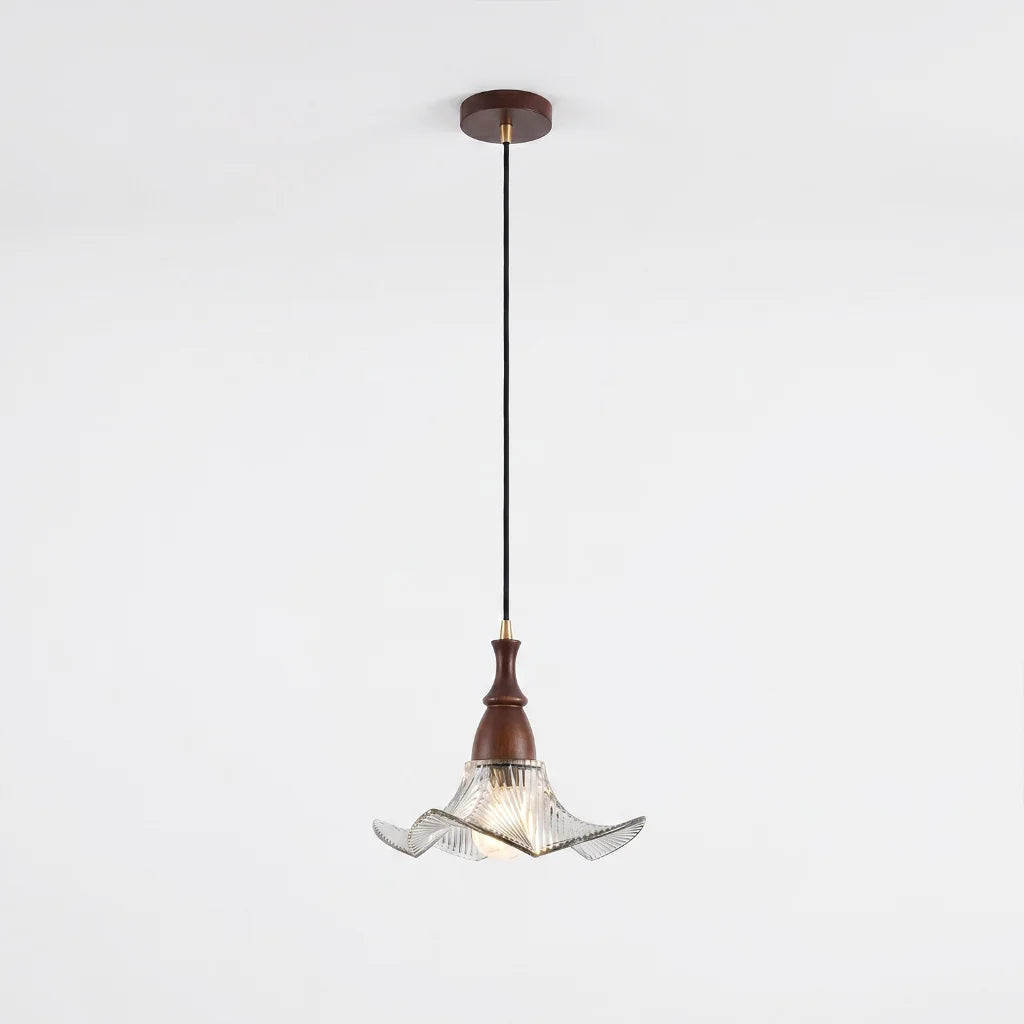 Flower-shaped pendant lamp