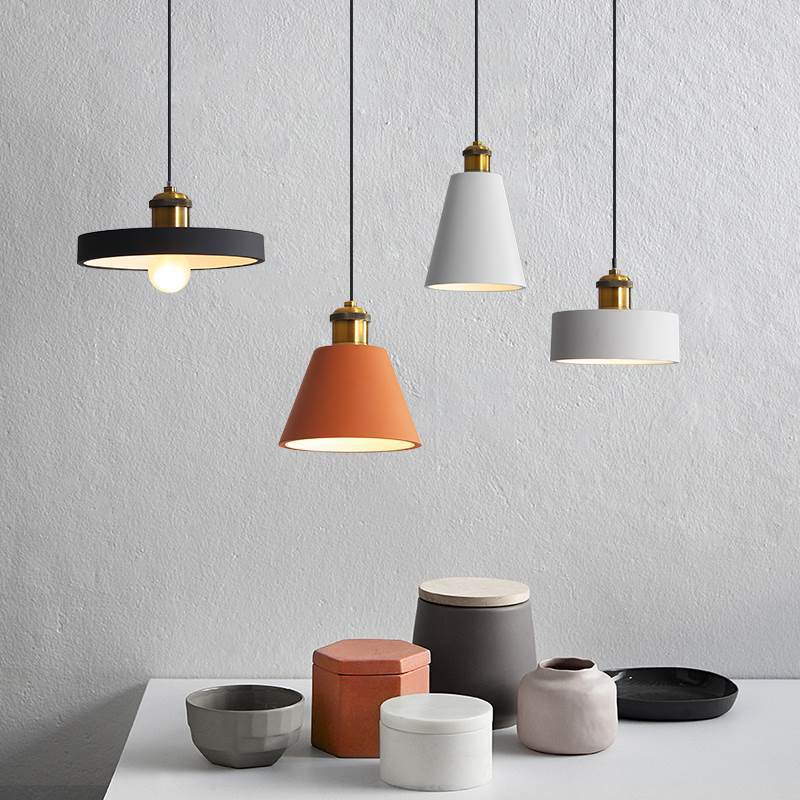 Lampa wisząca metalowa