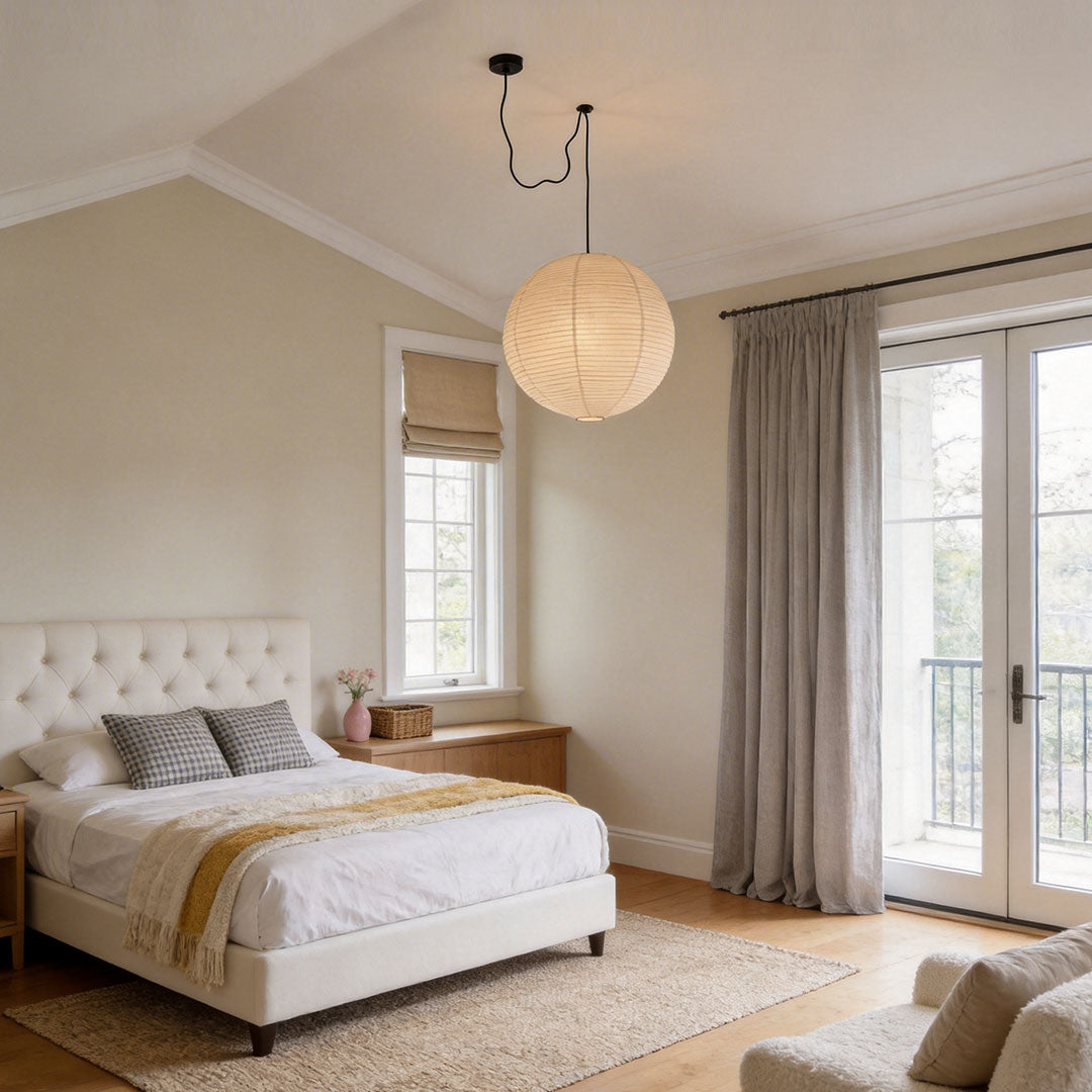 Paper sphere pendant lamp