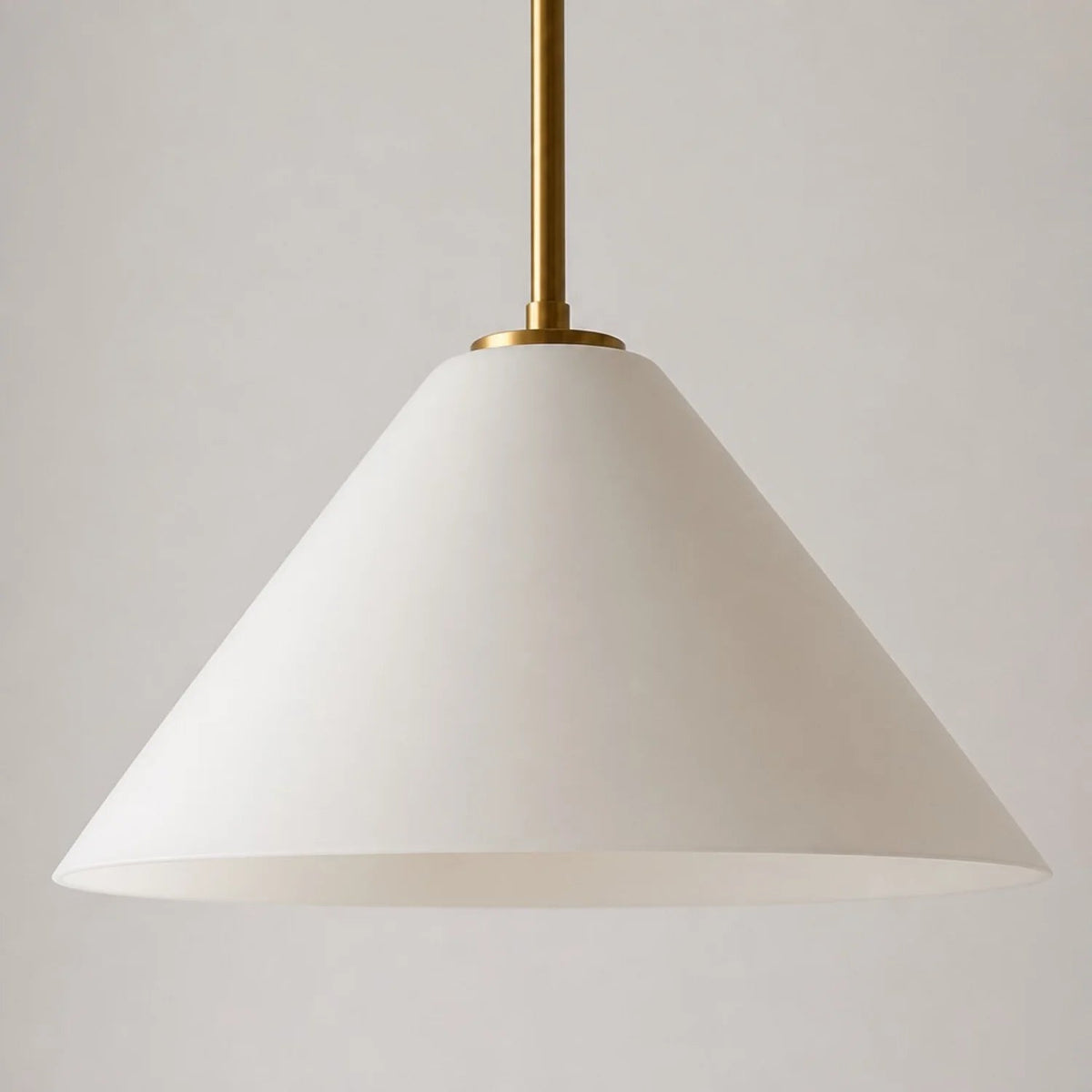 Cone pendant lamp