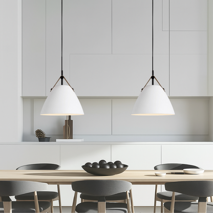 Lampa wisząca stożkowy klosz