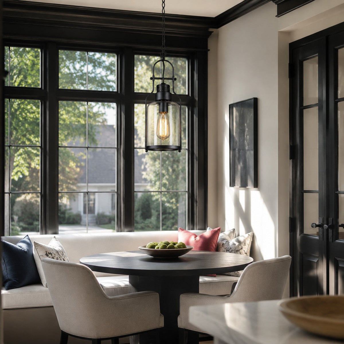 Pendant light with glass shade