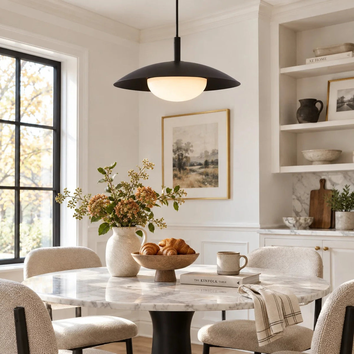 Lampe suspendue en forme d’assiette