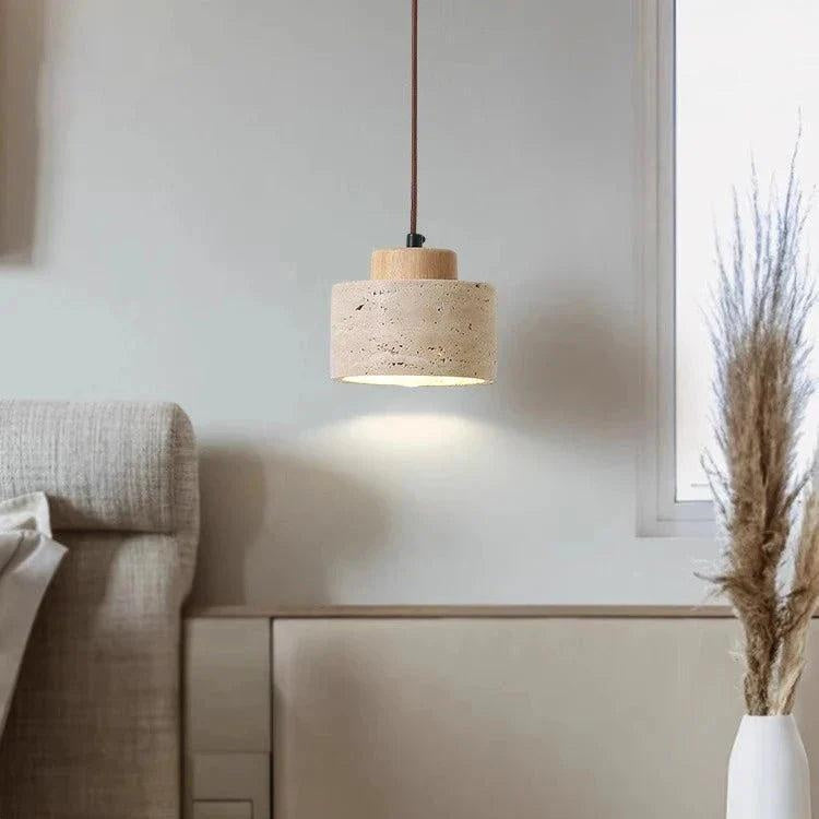 Lampa wisząca z trawertynu