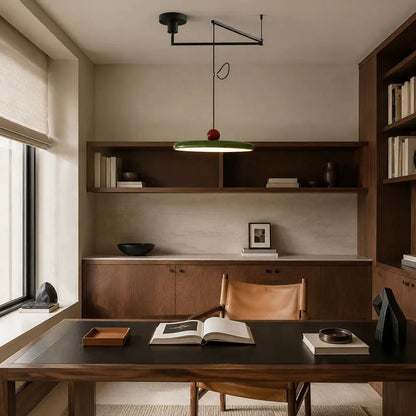 Lampe suspendue avec abat-jour et contrepoids