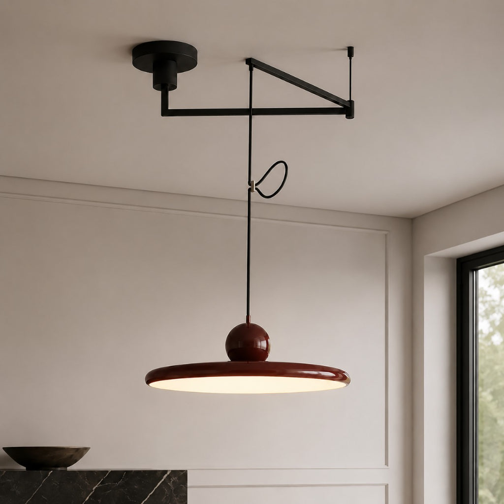 Lampe suspendue avec abat-jour et contrepoids