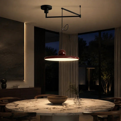 Lampe suspendue avec abat-jour et contrepoids