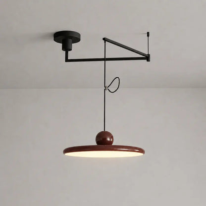 Lampe suspendue avec abat-jour et contrepoids
