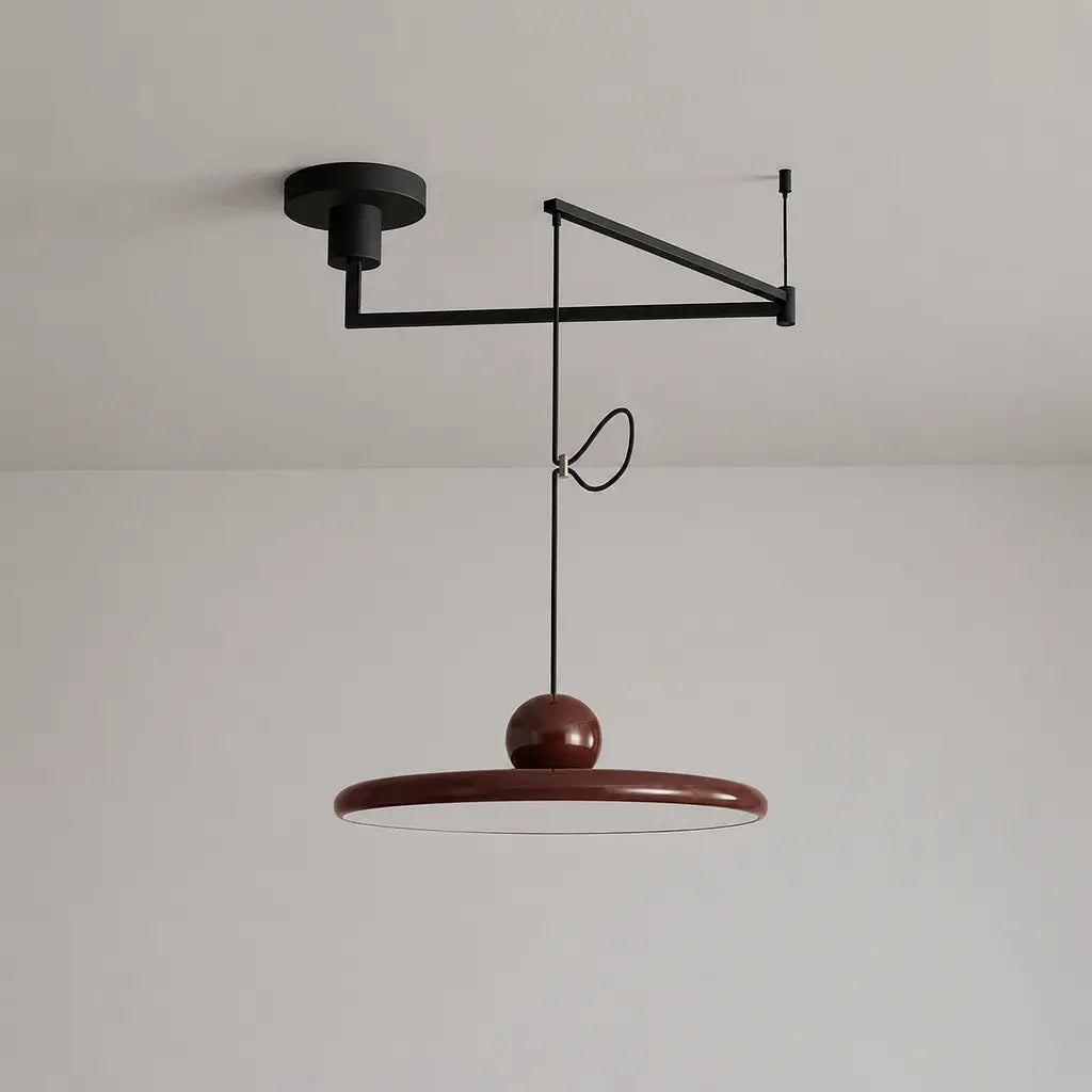 Lampe suspendue avec abat-jour et contrepoids