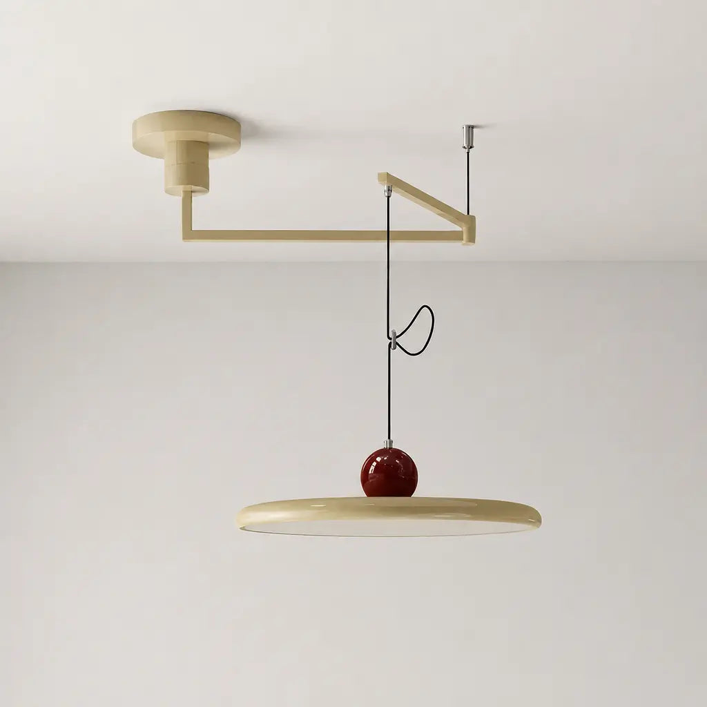 Lampe suspendue avec abat-jour et contrepoids