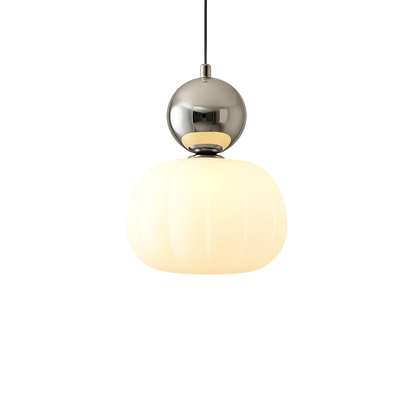 Lampa wisząca z kolorową kulą