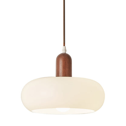 Závěsné svítidlo s oválným stínidlem
