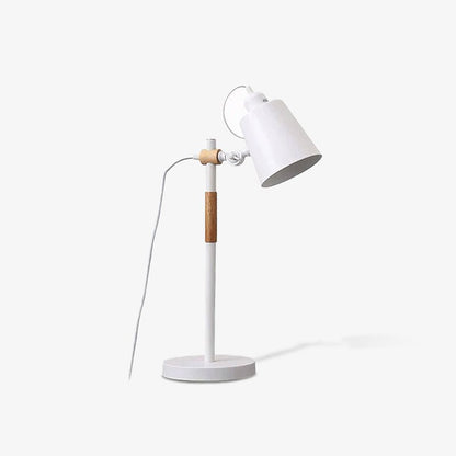Desk lamp with adjustable shade