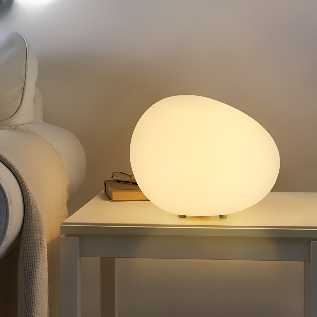 Lampe de table LED en pierre