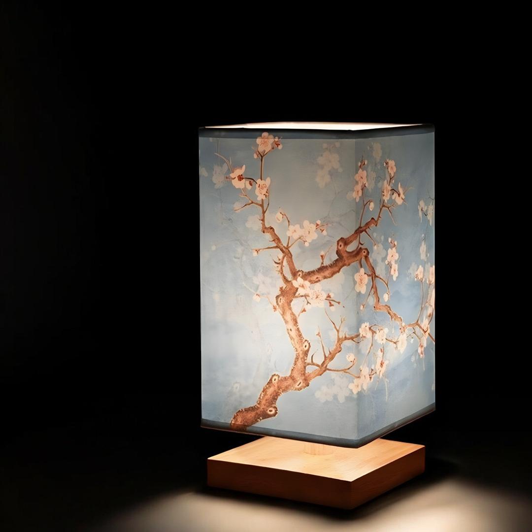 Table lamp with a floral motif