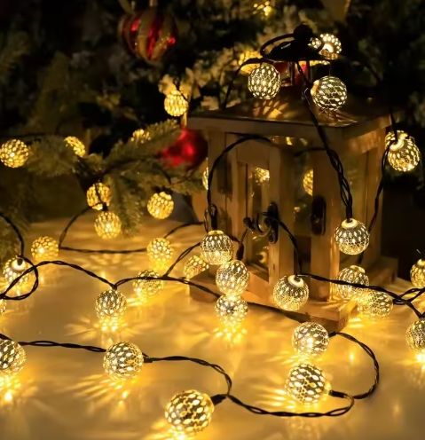 Openwork solar ball lights