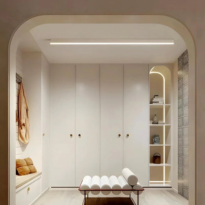 Plafonnier LED linéaire